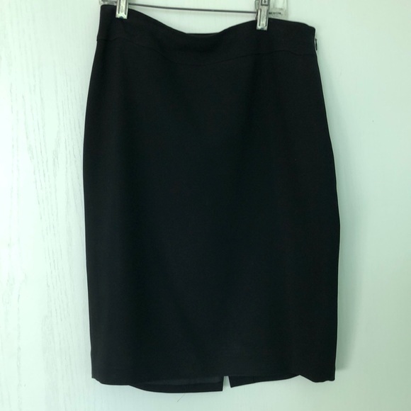 Ann Taylor Black pencil skirt - Picture 2 of 5